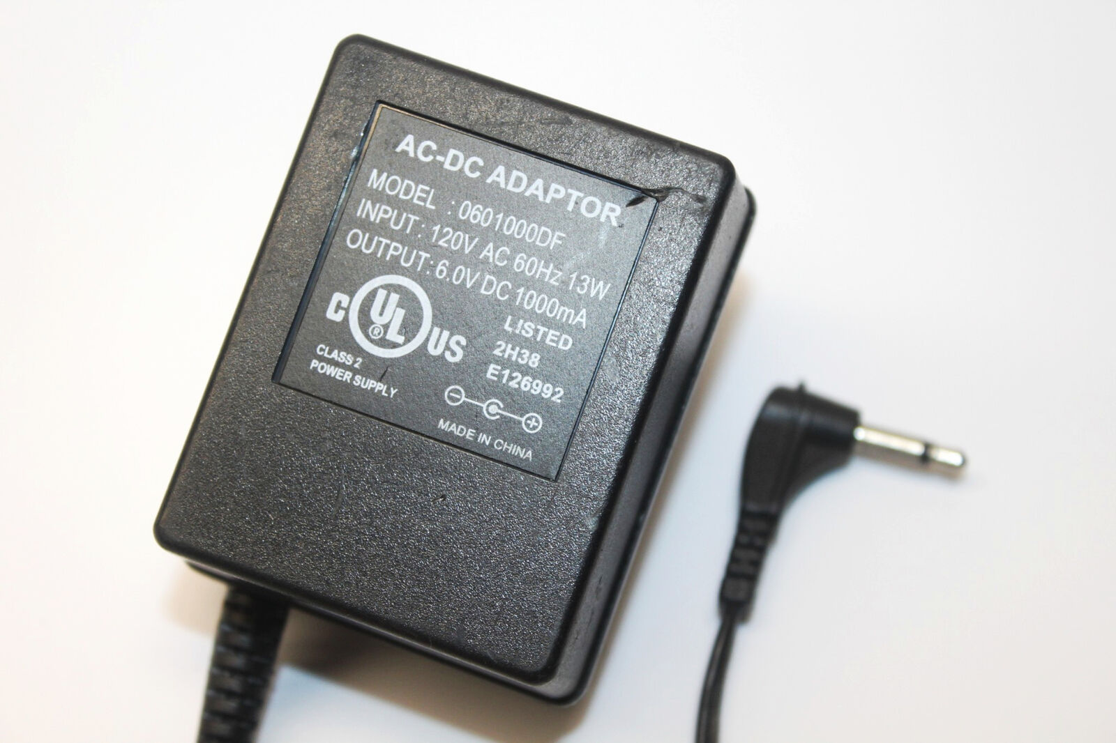 New 6V 1000mA Generic 0601000DF Power Supply Ac Adapter